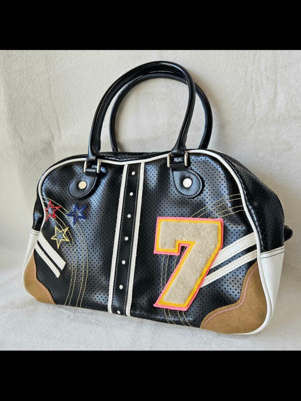 Nicky Hilton Samantha Thavasa number 7 bag